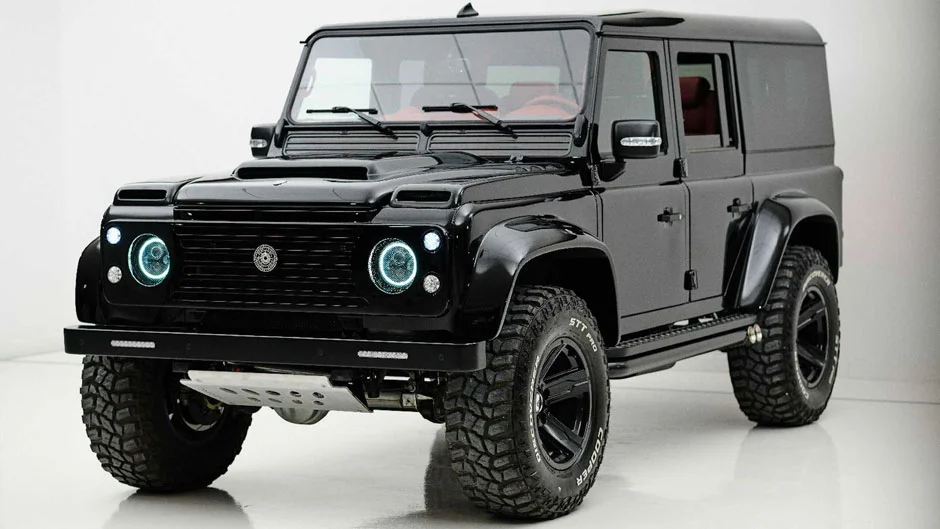 Land-Rover-Defender-v.webp